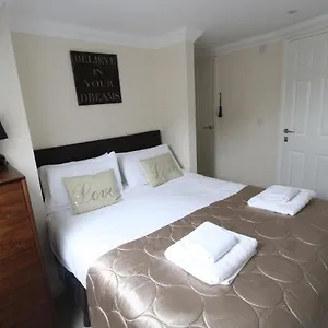 https://westcliff-house.bournemouth-hotels.org